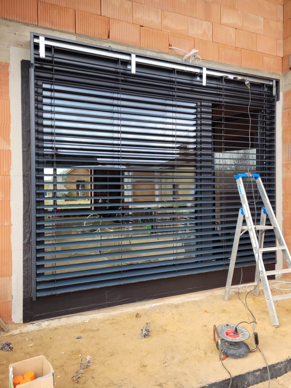 signal-2023-11-22-120241_023